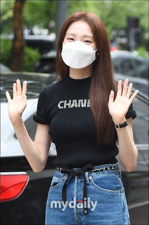 loco韩国明星,闪耀舞台的璀璨之星