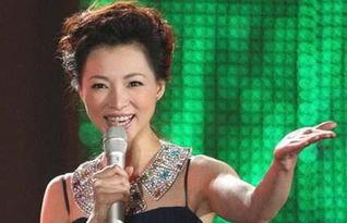 董卿父母爆料视频播放大全,揭秘明星家庭背后的故事