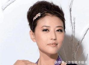 明星配角,揭秘那些闪耀配角背后的故事