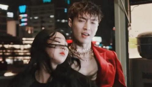 师妹心声吃瓜视频,揭秘校园吃瓜背后的故事