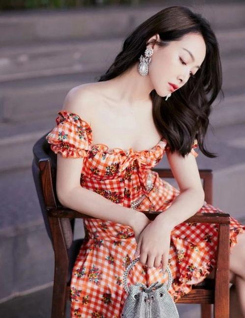 很像宋茜的网红叫什么,颜值与才华并存，她是如何成为新一代人气女神的？